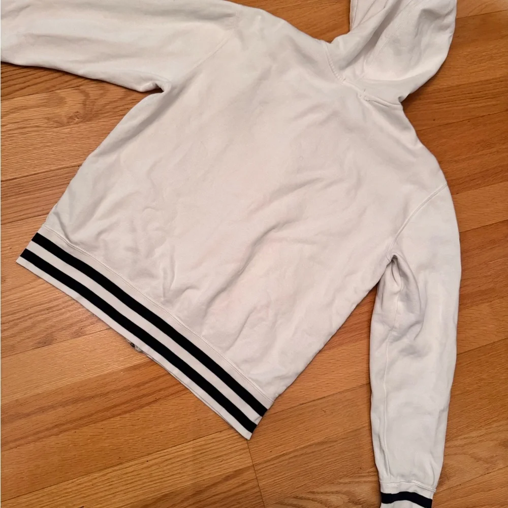 Bundle - Picture 6 of 9
